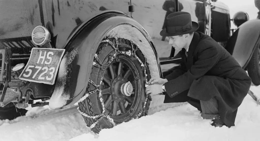 Snow tires ancient times